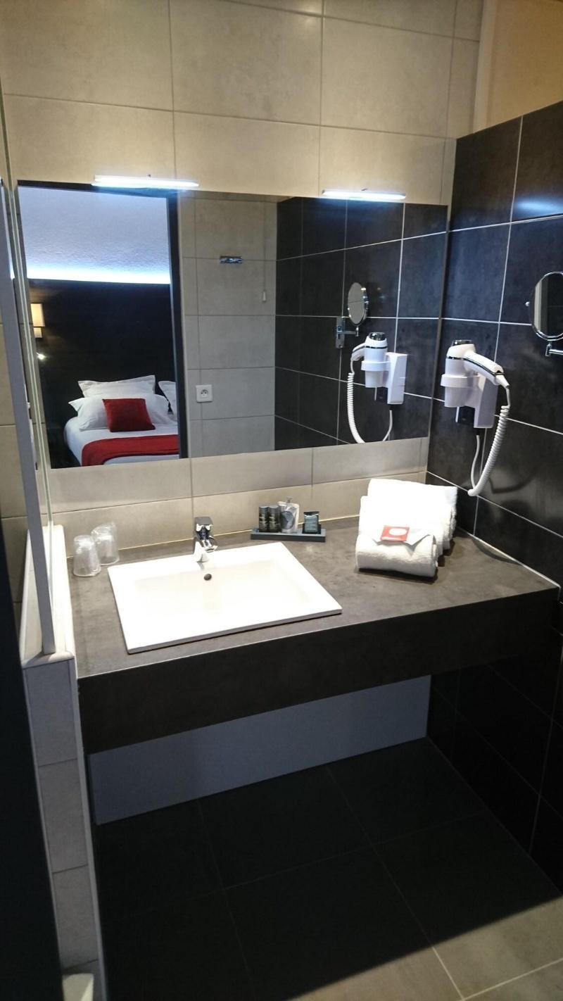 Le Cheval Blanc Hotel Arles Buitenkant foto